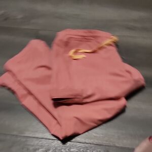 Figs Yola Skinny In Coral